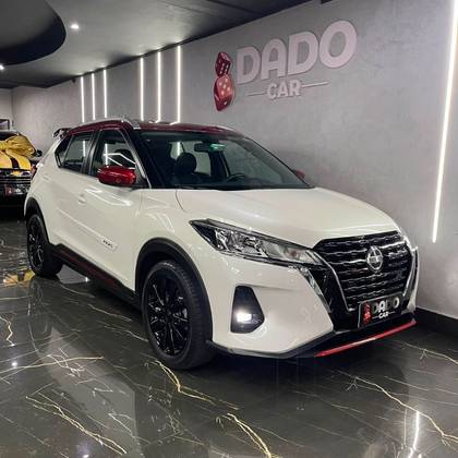 NISSAN KICKS 1.6 16V FLEXSTART XPLAY XTRONIC NISSAN KICKS 1.6 16V FLEXSTART XPLAY XTRONIC